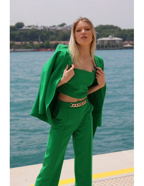 CEKET, PANTOLON, BUSTİYER...